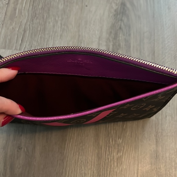 Louis Vuitton bag 🤎💖 - Picture 5 of 15